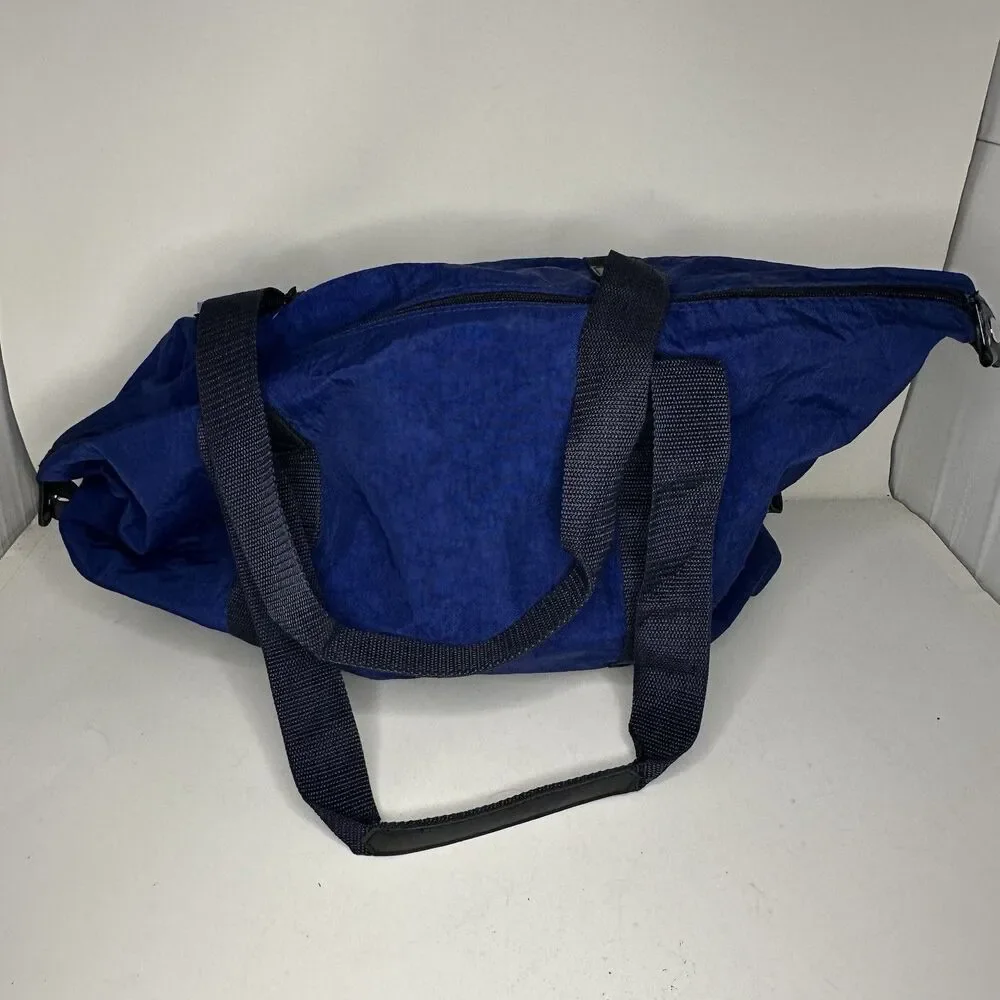 Vintage Winnie the Pooh Duffle Bag Blue Nylon Disney Travel Gym Weekend Tote